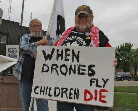 Content_drone_placard